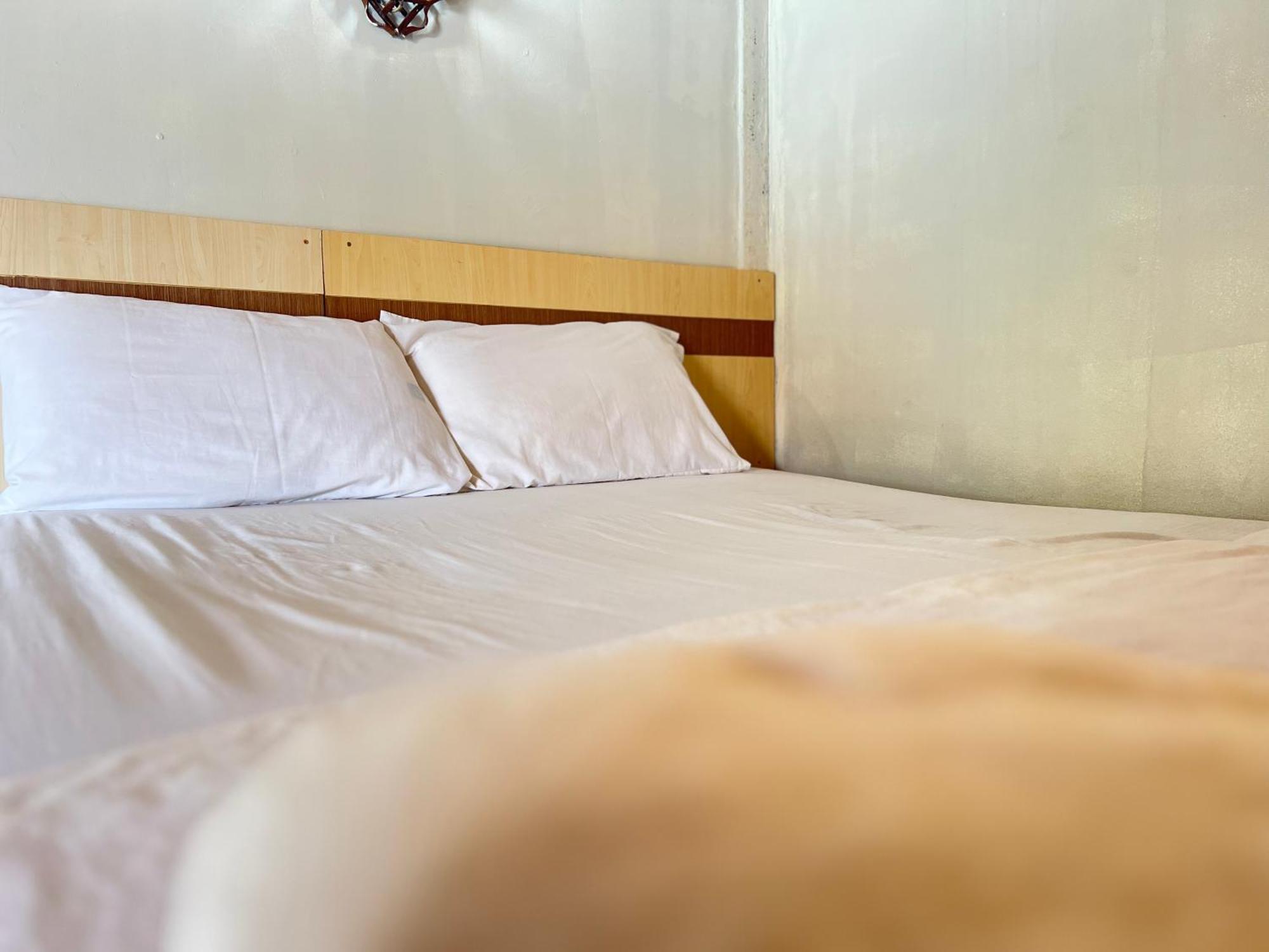 Lux Guesthouse Phi Phi-eilanden Buitenkant foto