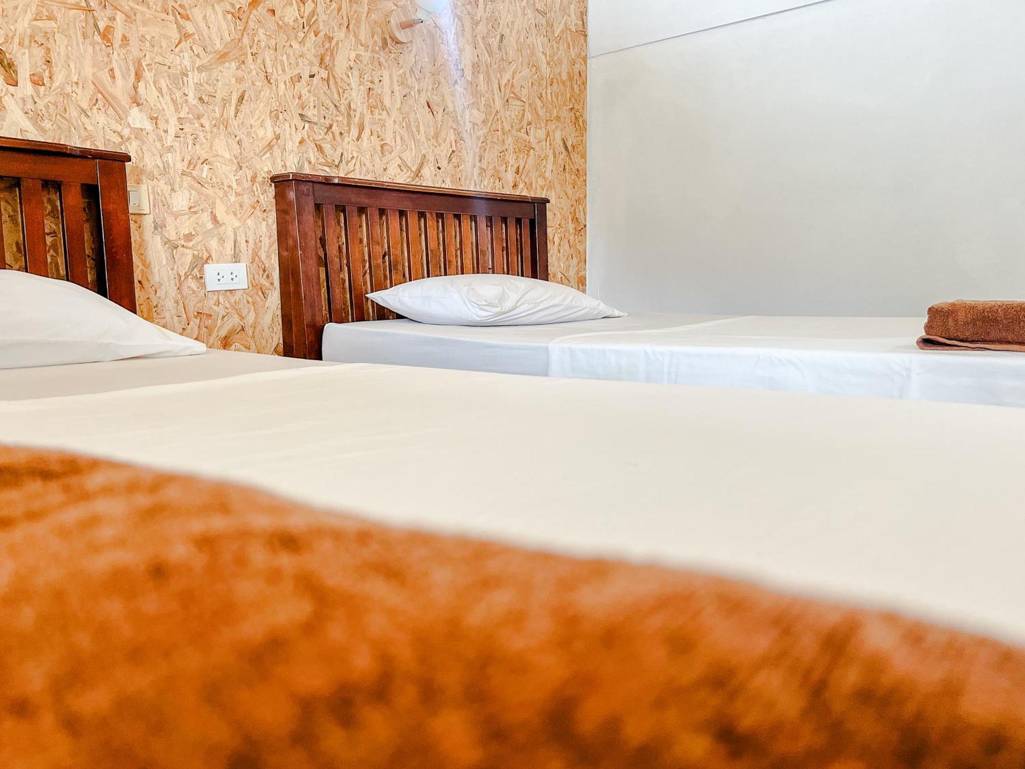 Lux Guesthouse Phi Phi-eilanden Buitenkant foto