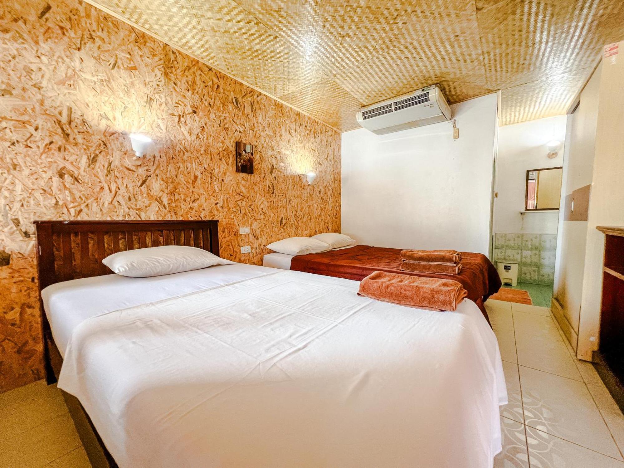 Lux Guesthouse Phi Phi-eilanden Buitenkant foto
